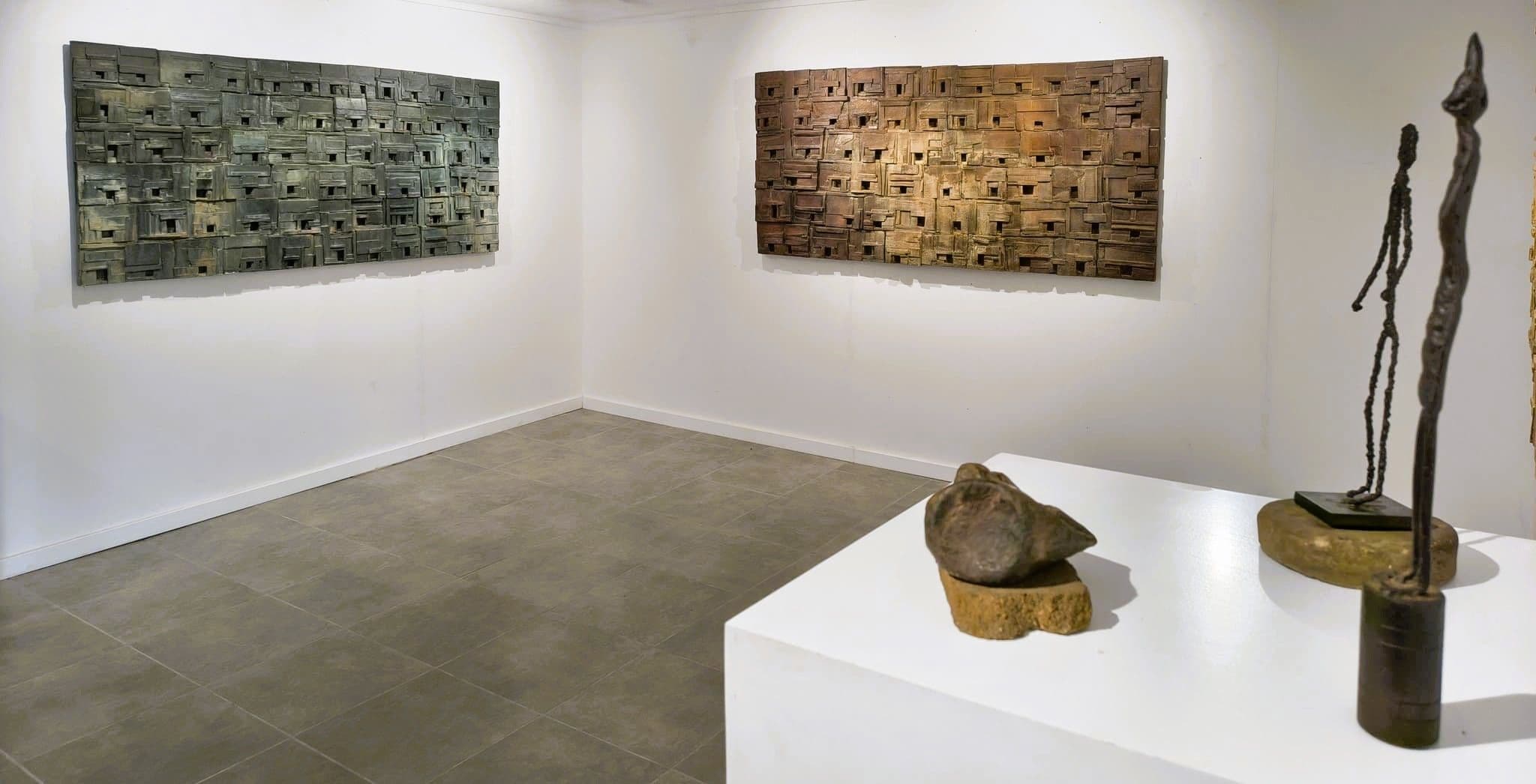 Relief series by Remaut.