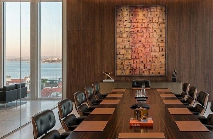 A Form of Figuration by Roger Remaut in a boardroom. Xochi Corporate. Art Rental and Leasing